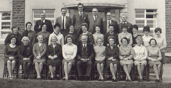 Mr Emlyn Thomas & Staff