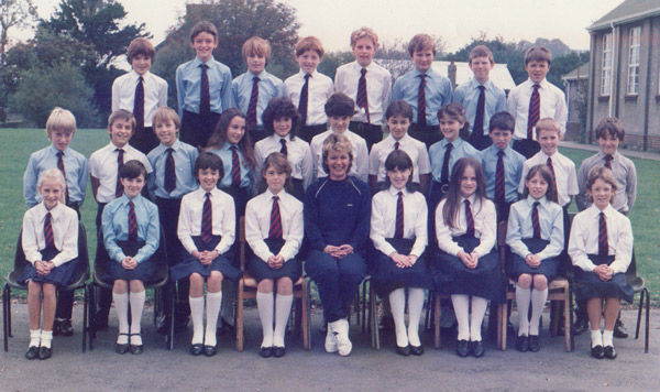 Yr1 1985/86 & Ms Avril Paterson