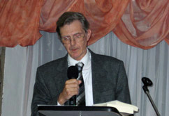 Prof Wynn Thomas